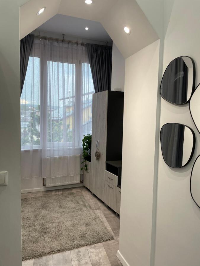 Deyinn Guest House Centrum トゥルダ エクステリア 写真